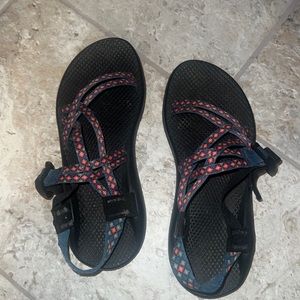 Chacos size 9